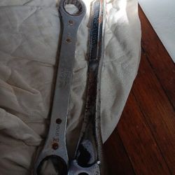 Craftsmen Rachet And Snap-on Wrench