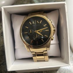 Men's gold watch