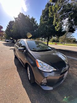 2013 Toyota Prius C