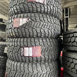 275/55R20 SET OF 4 MUD TIRES WITH INSTALLATION AND FREE ALIGNMENT 