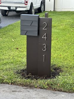 Modern Mailbox