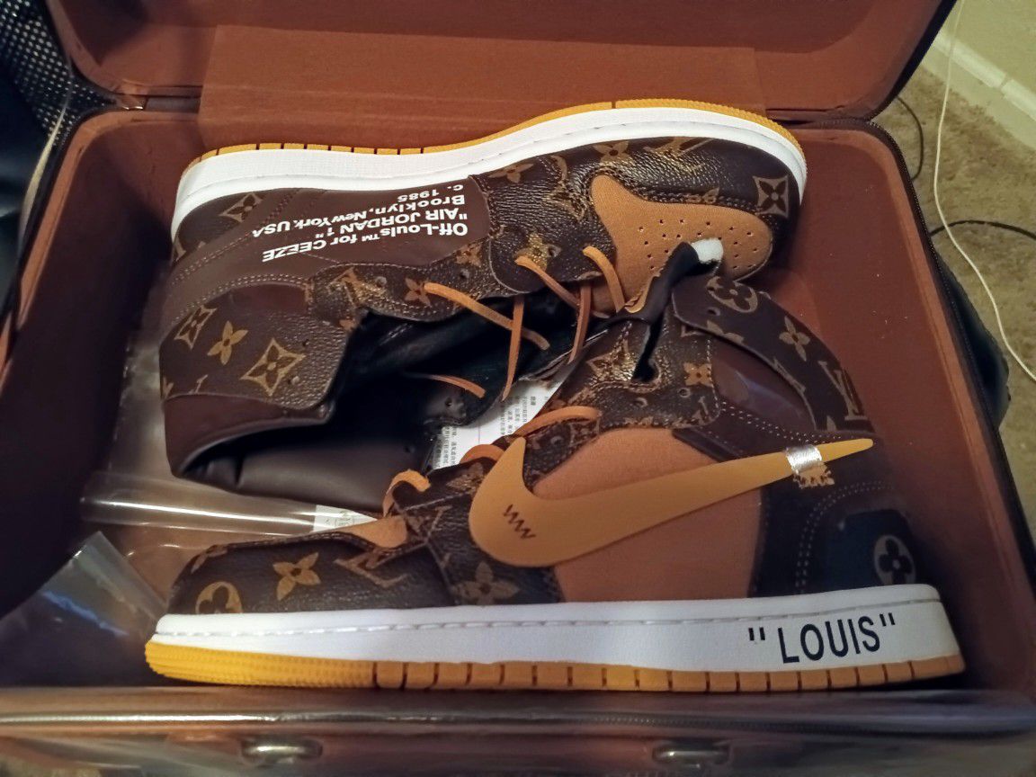 Jordan 1 Off Louis for CEEZE size Womens 5.5 Youth 4.5 for Sale