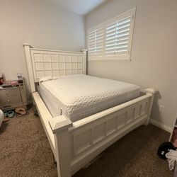 FREE Queen Bed Frame FREE