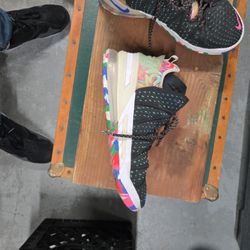 LeBron 18 Size 10.5 Mens