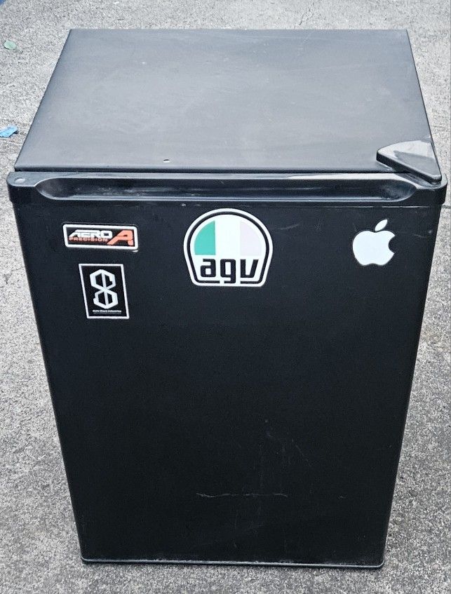 Compact Refrigerator
