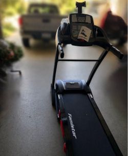 Famistar Treadmill with Display Console