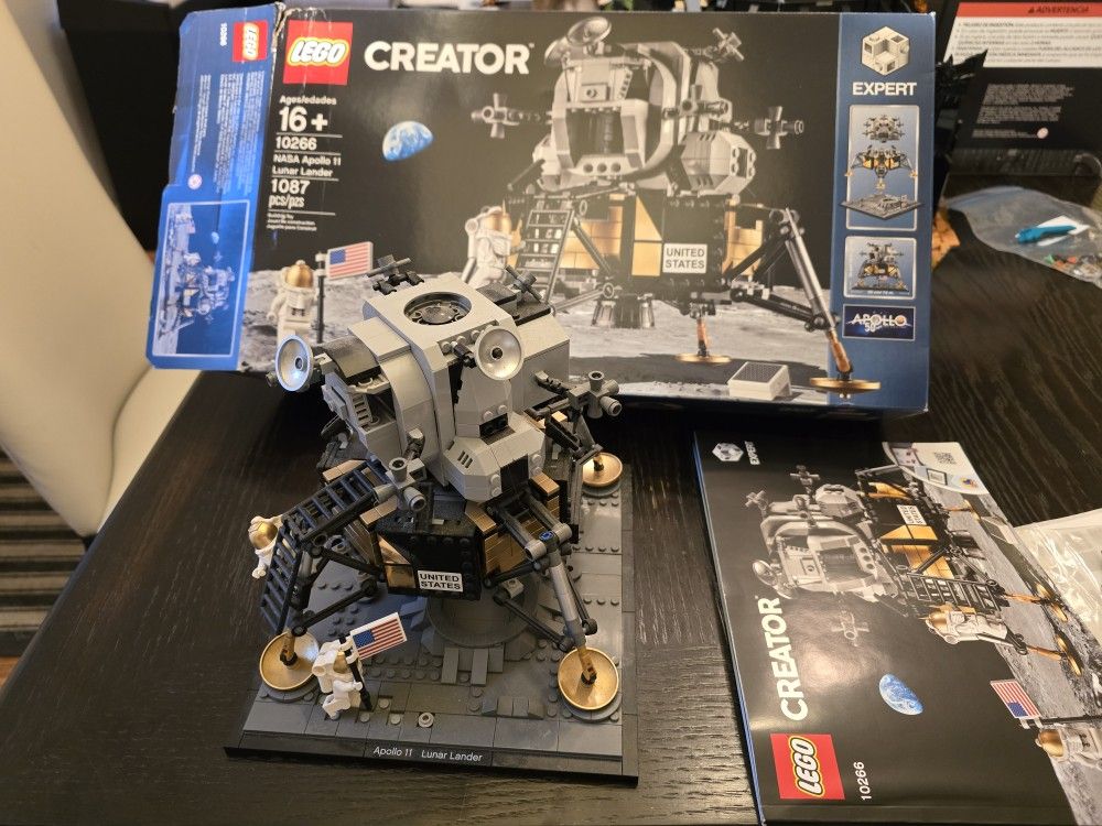 Lego 10266 Apollo 11 Lunar Lander