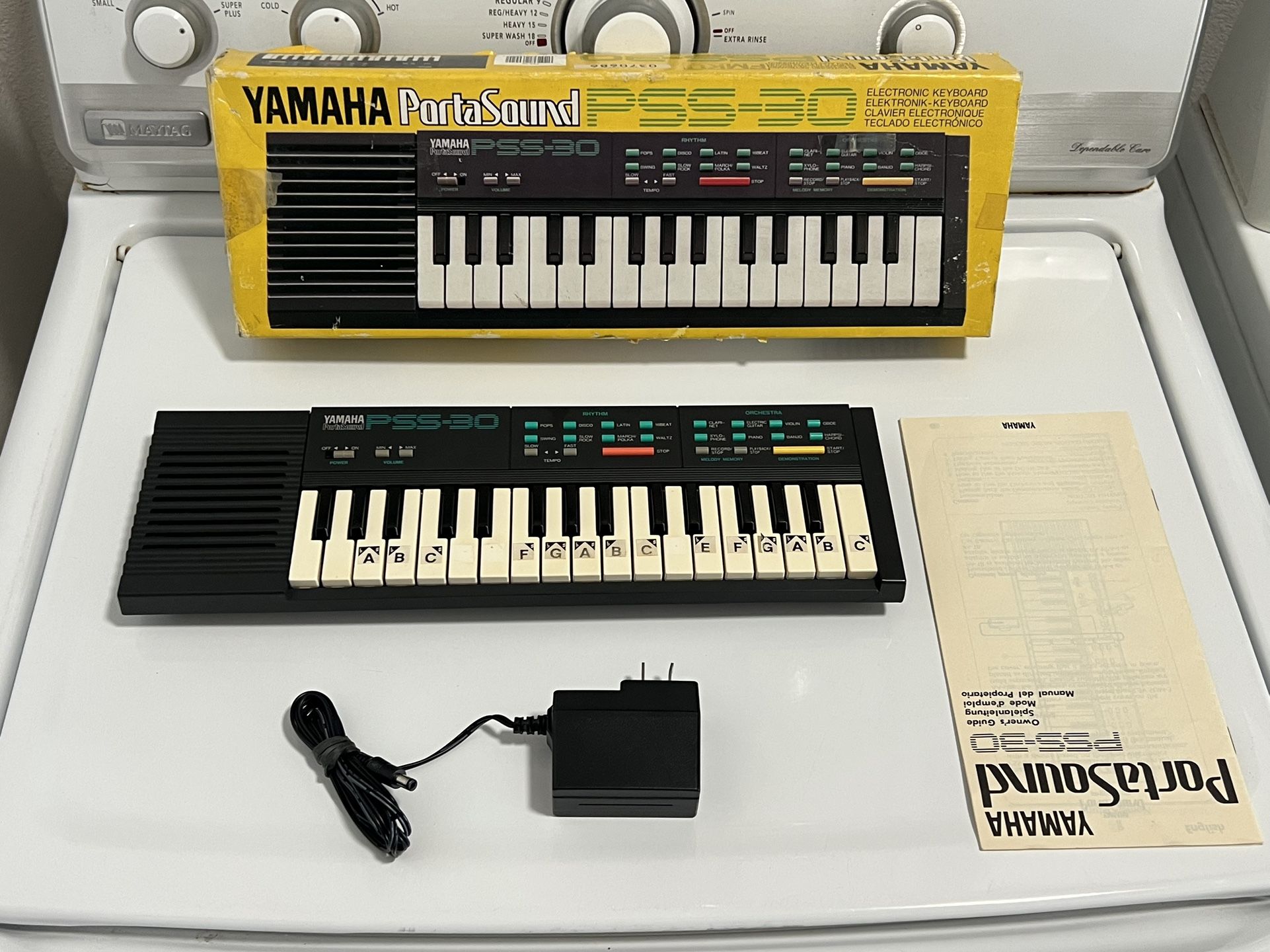 Yamaha Keyboard 