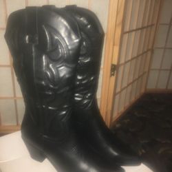 Lady Cowboy Boots 