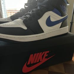 Jordan 1 Mid 
