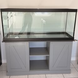 75 Gallon Fish Tank, Stand And Tank. No Lid 