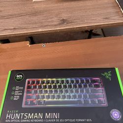 Razor Hunts Men Mini , Apex Tkl Keyboards