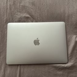 Apple Macbook 