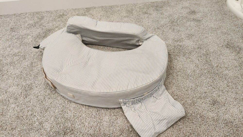 Nursing Pad With Removable Cover