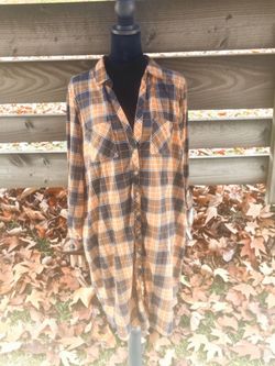 Plaid Button-Down Flannel Shirt