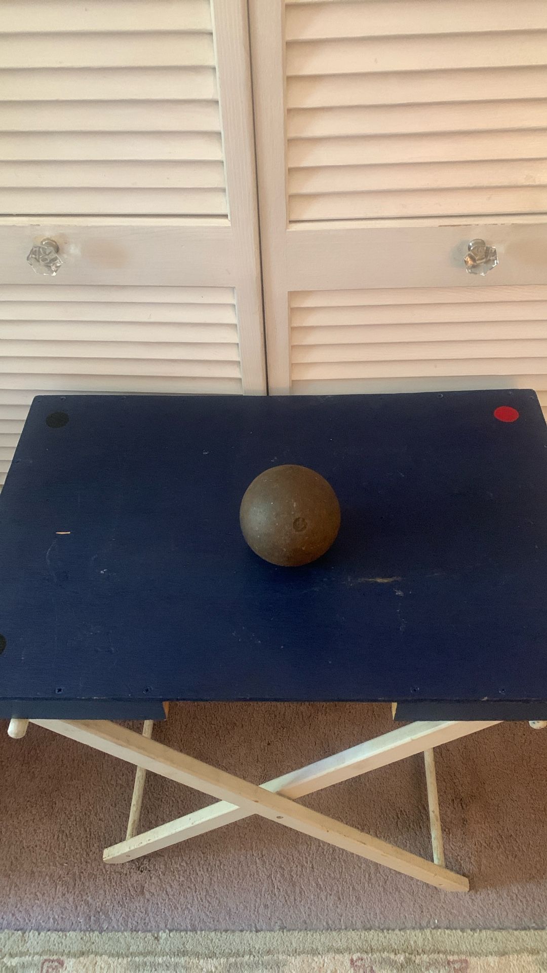 Vintage Cast Iron Shot Put 8 Pounds.