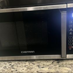 Chefman Microwave 
