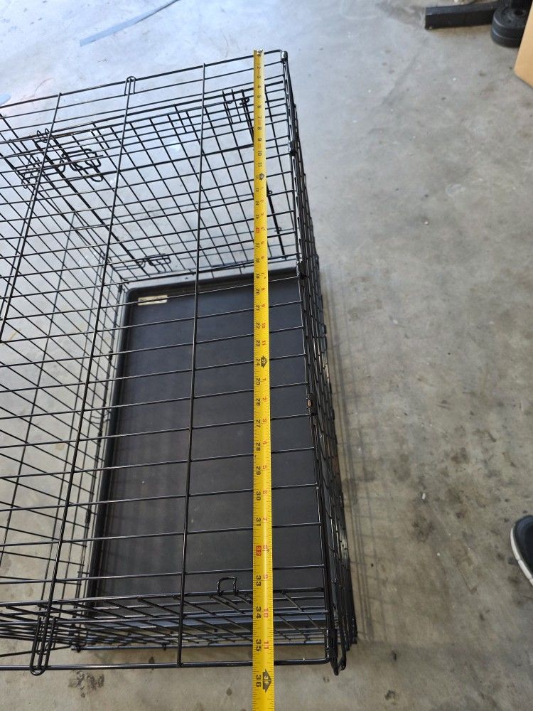Dog Kennel/crate