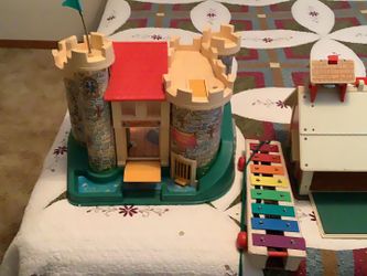 (4) Fisher Price Items