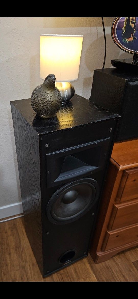Vintage High-end Klipsch Legend Series KG4.5 Floorstanding Speakers