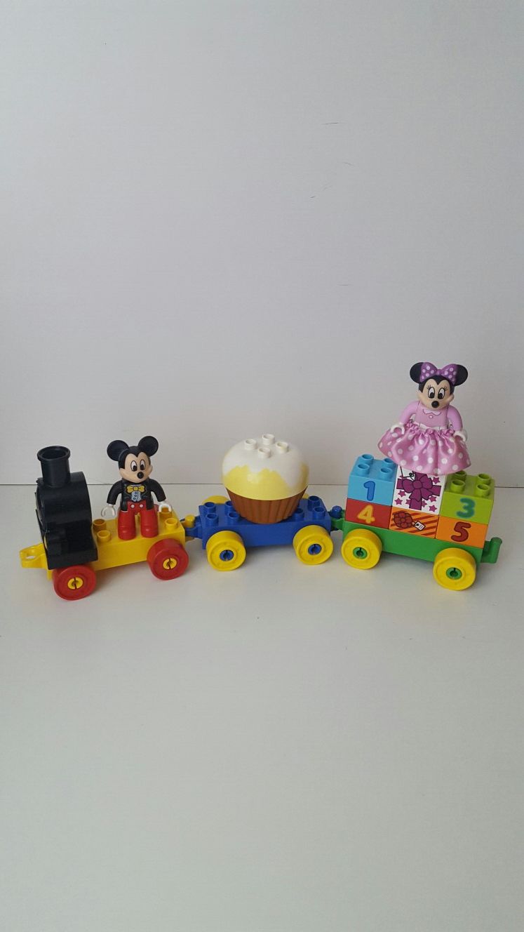Lego Duplo Disney Mickey & Minnie Mouse Birthday Train Parade Set 10597