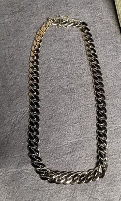 Men's Cuban link necklace