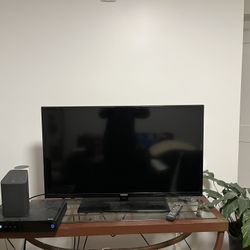 Samsung 40” LED TV WITH STAND AND WALL MOUNT