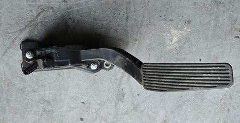 Gas Pedal Dodge Challenger Hellcat 