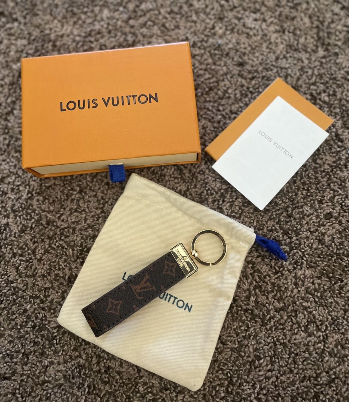 Louis Vuitton - LV Dragonne Key Holder - Leather - Brown - Men - Luxury