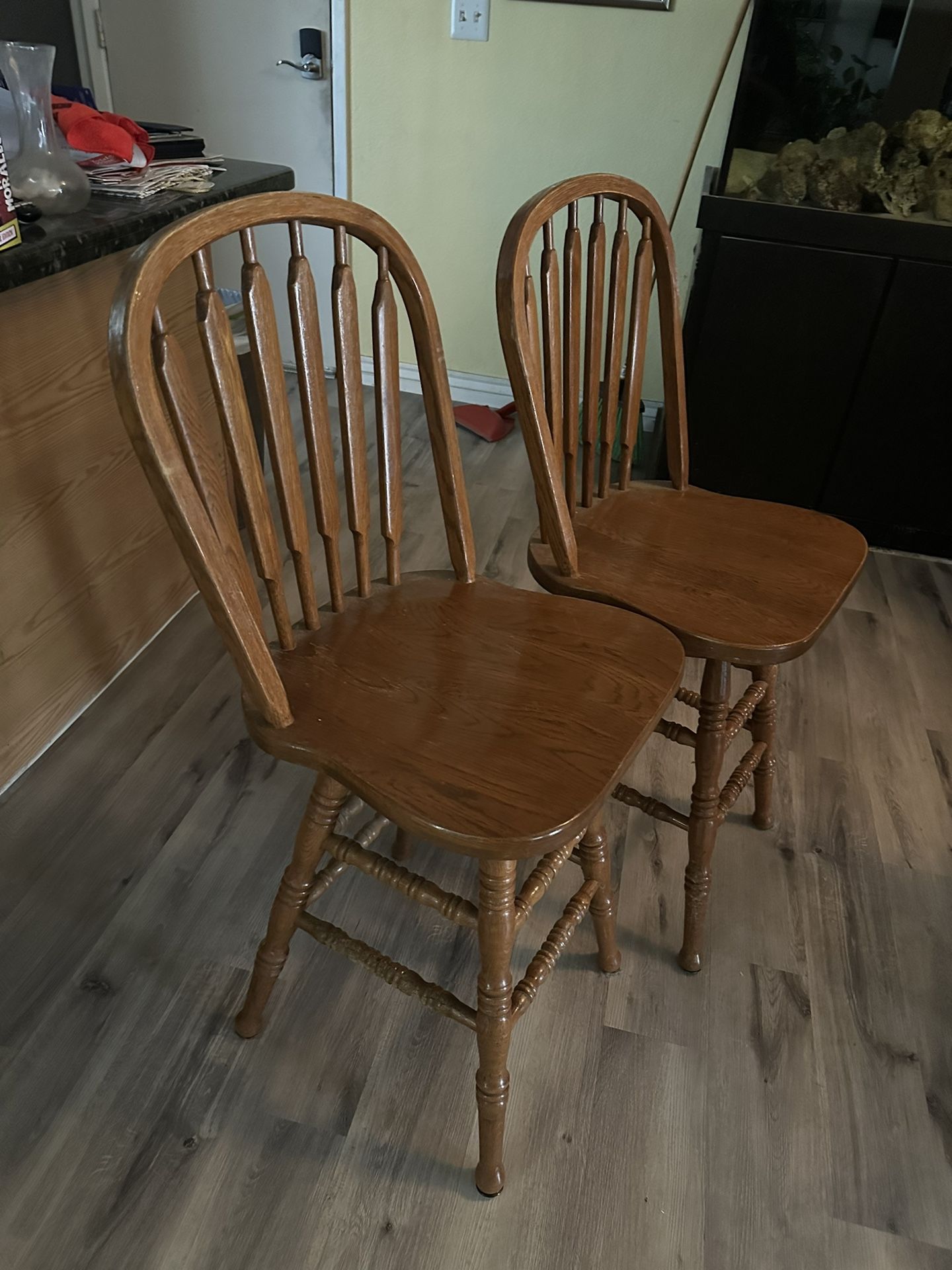 Dining Room Table And Barstools