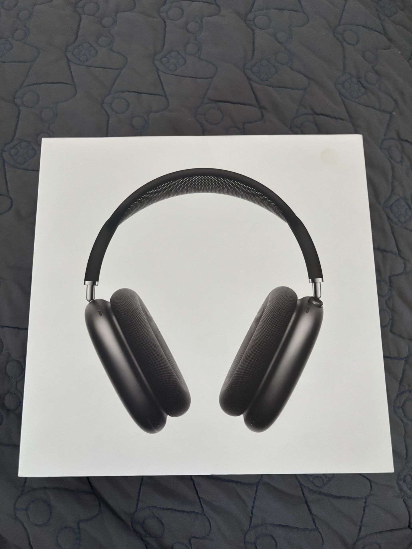 Apple AirPods Pro Max Wireless Headphones Space Gray, Black Headband, MGYH3AM/A