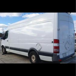 2012 Mercedes-Benz Sprinter 2500 Extended Cargo Van – Diesel