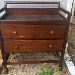 Davinci Changing Table