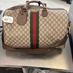 Gucci Savoy Medium Duffle Bag