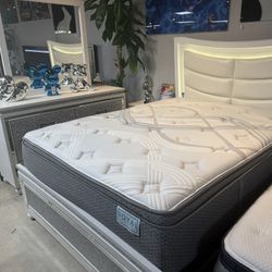 White Glitter 5 Pc Bedroom Set Black Friday Special Only $899