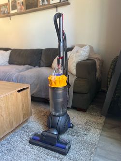 Dyson DC40 Vacuum