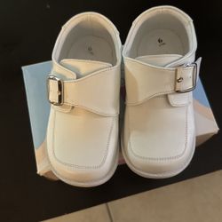 White Shoes 