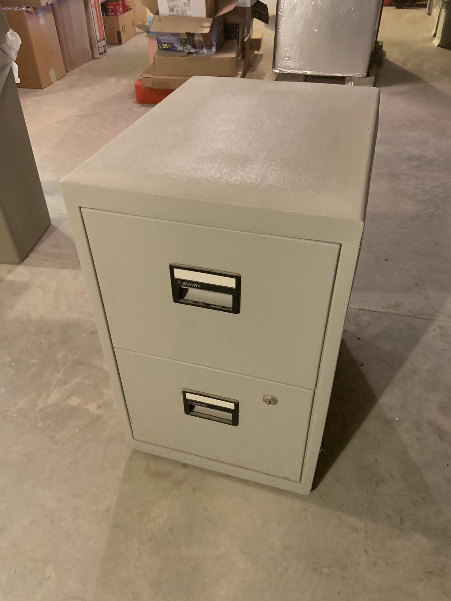 Sentry model 6000 fireproof 2 drawer file cabinet