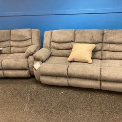 Reclining Sofa Or Love Seat In Stock $599 Each Your Choice 