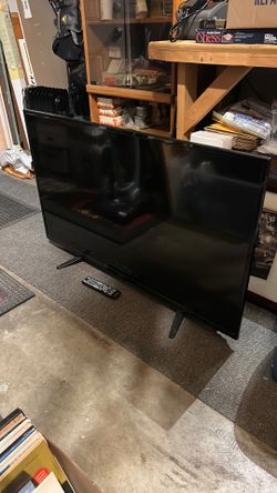48” Flatscreen Tv Westinghouse