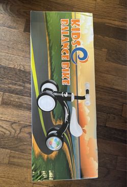 KIDS BALANCE BIKE