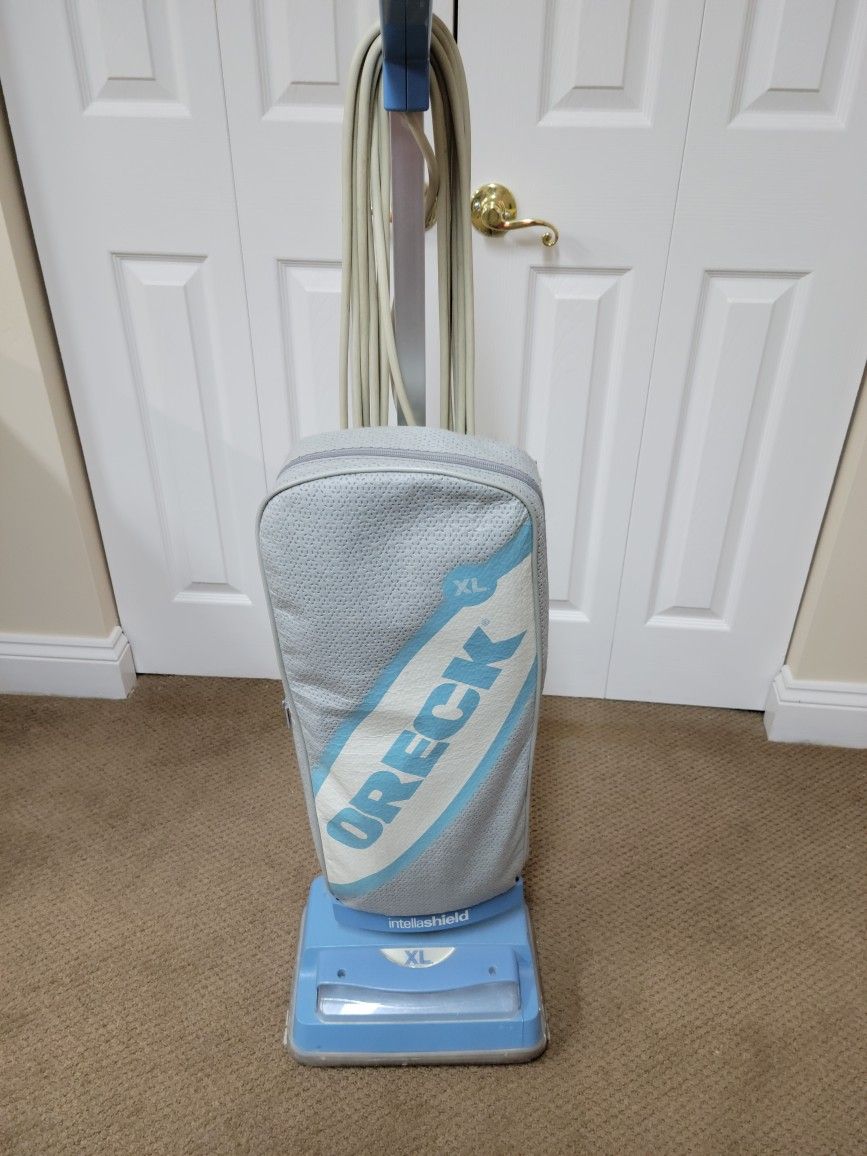 Oreck XL Upright Vacuum