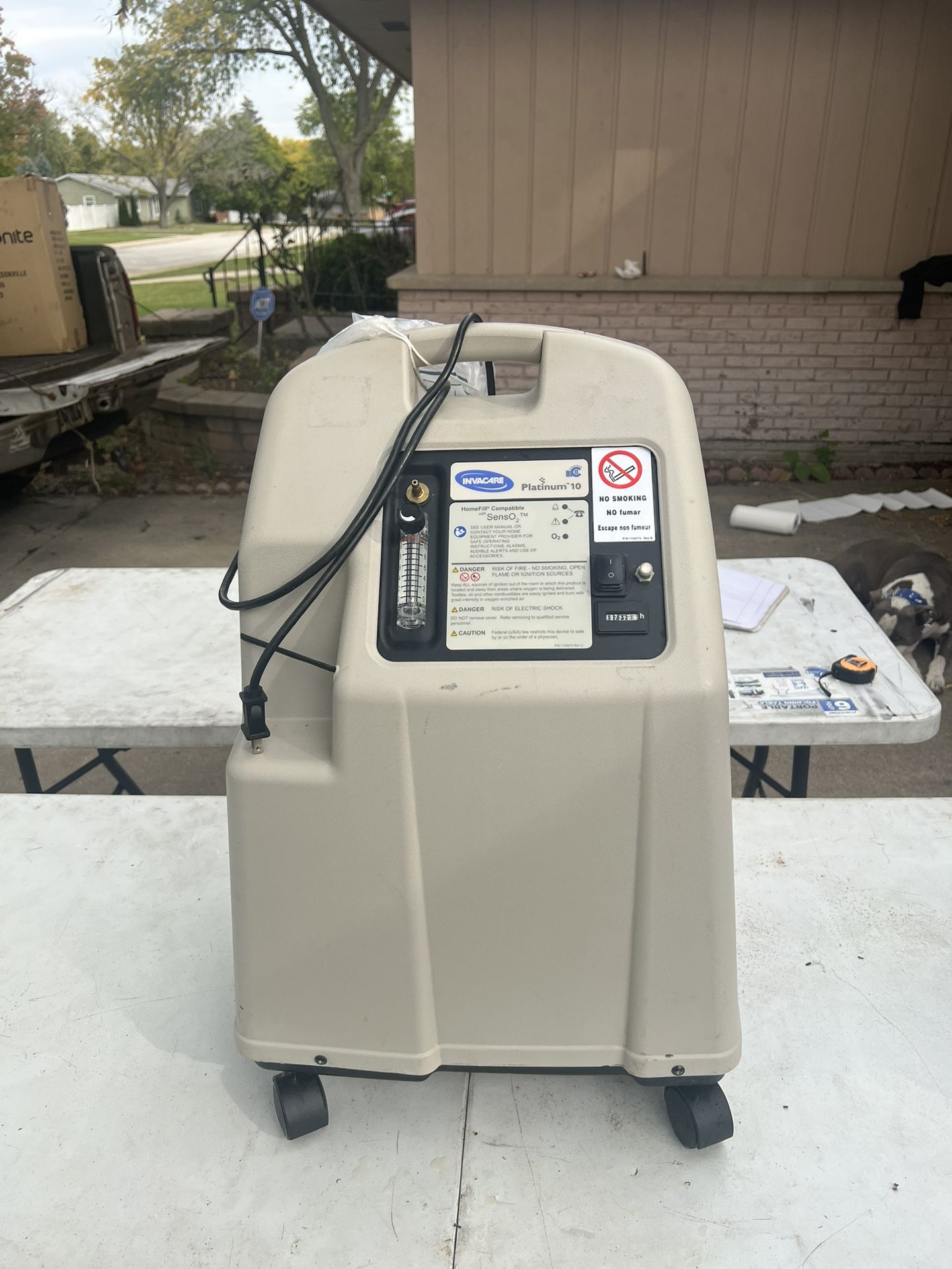Invacare XL Oxygen Machine