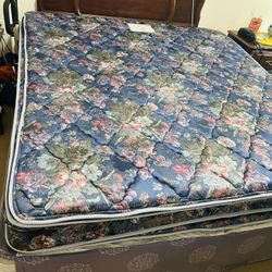 King Mattress With Boxspring 