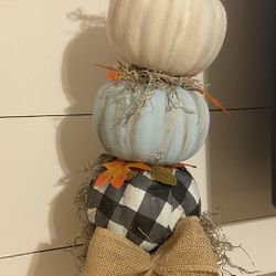 Farmhouse Pumpkin Topiary 