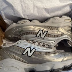 New Balance 1000 Arid Stone Size 10.5