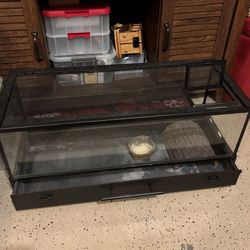 Reptile Tank / Enclosure 