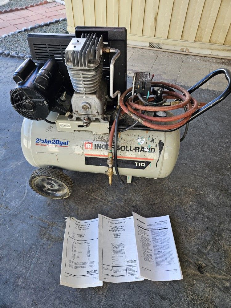 Composer 20 Gall . With 100 Foot Hose