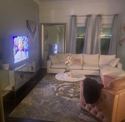 FULL GLAM LIVING ROOM FURNITURE & DECOR SALE – FULSHEAR, TX
