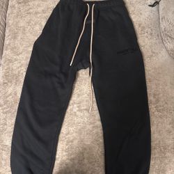 Fear of god black essentials pants
